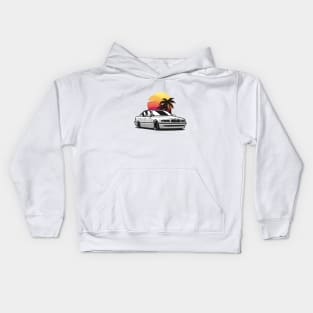 White E38 classic saloon in sunset Kids Hoodie